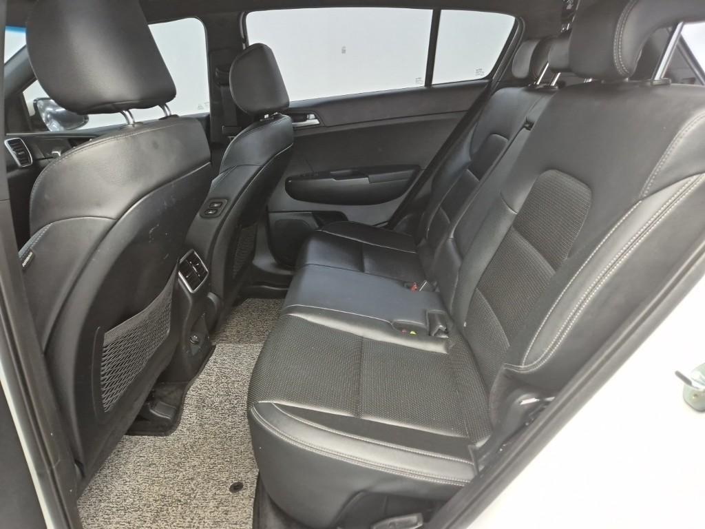 KIA Sportage - Vista 12