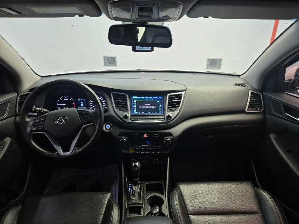 HYUNDAI Tucson - Vista 7