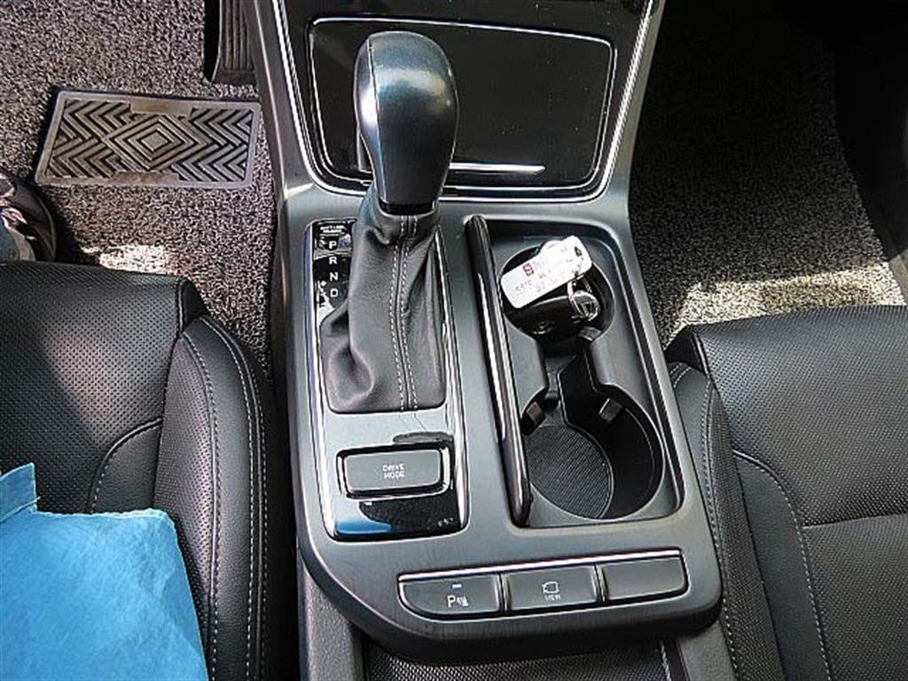 HYUNDAI Grandeur 2019 Gris - Importación desde Corea - HF Imports Iquique - Foto 11