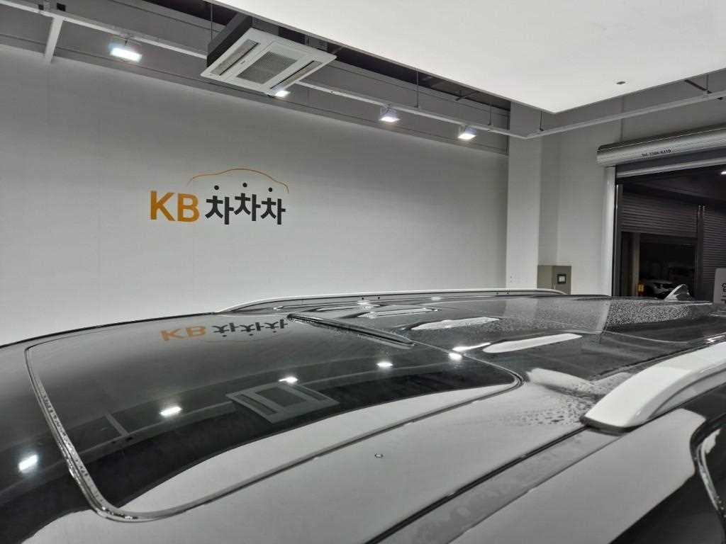 KIA Carnival 2018 Negro - Importación desde Corea - HF Imports Iquique - Foto 13