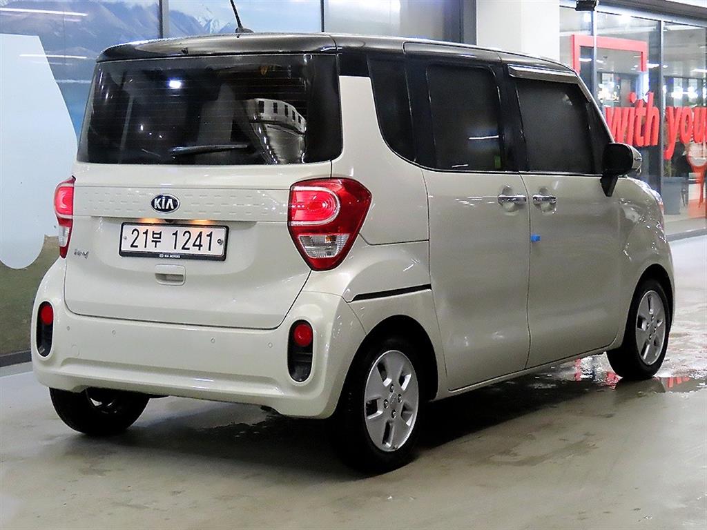KIA Ray - Vista 4