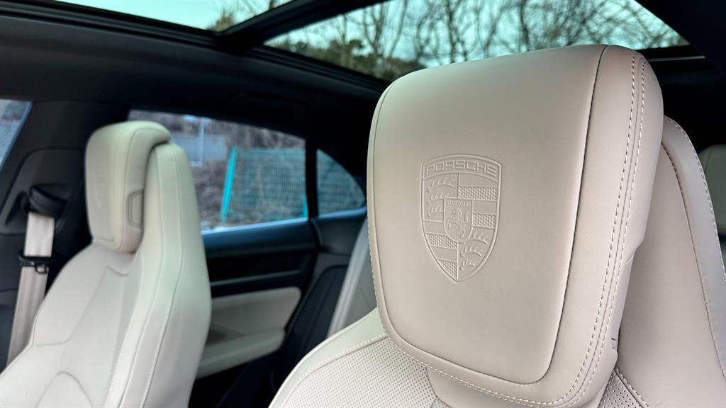Porsche Macan - Vista 11