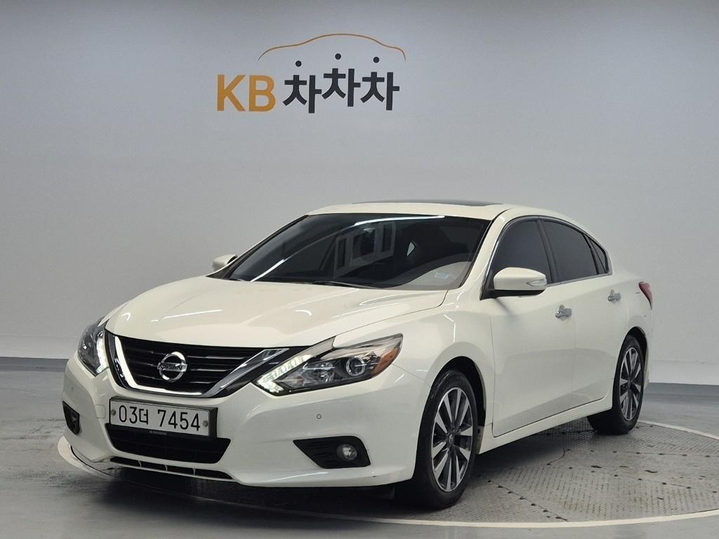 Nissan Altima 2017 Blanco - Importación desde Corea - HF Imports Iquique - Foto 1