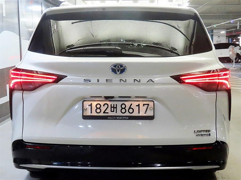 Toyota Siena - Vista 5