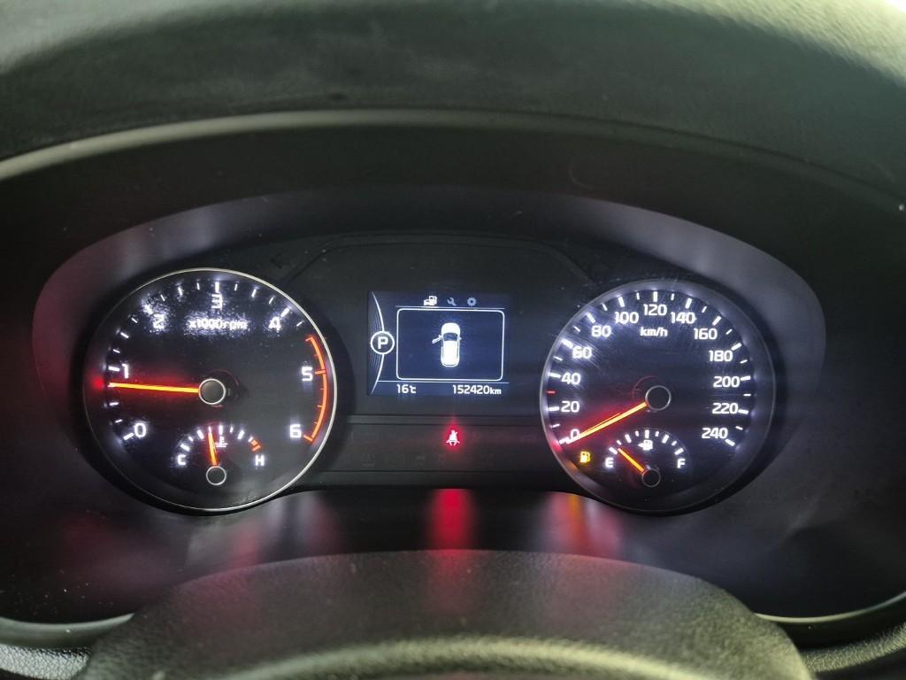 KIA Sportage - Vista 6