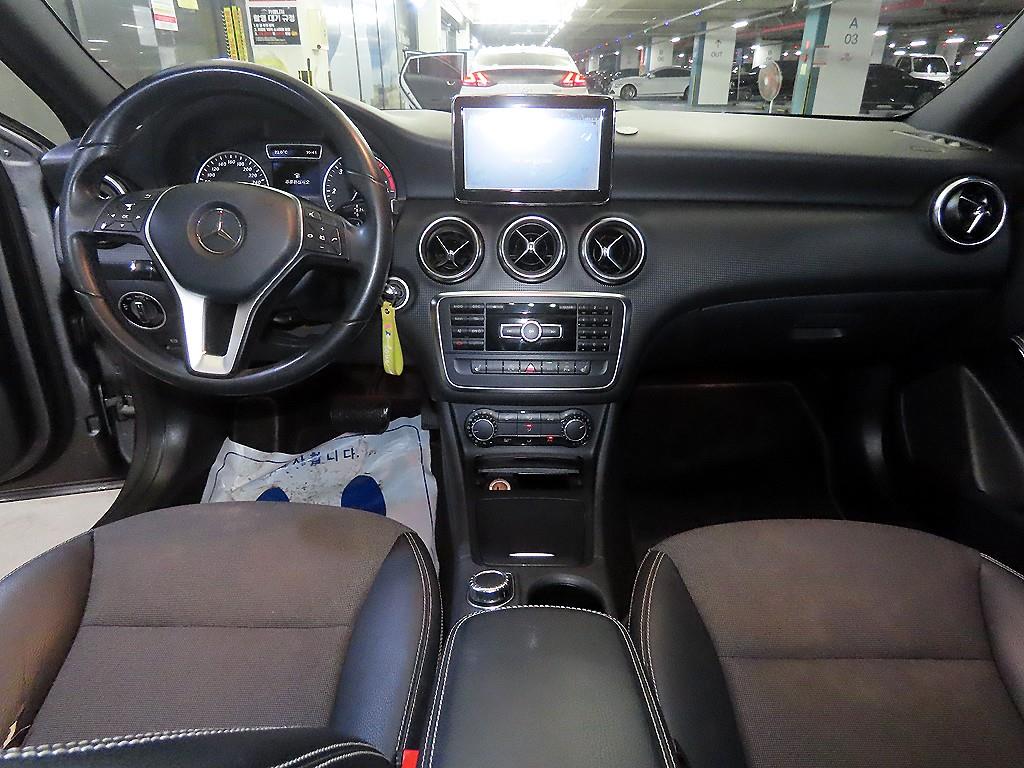 Mercedes Benz A Class - Vista 10