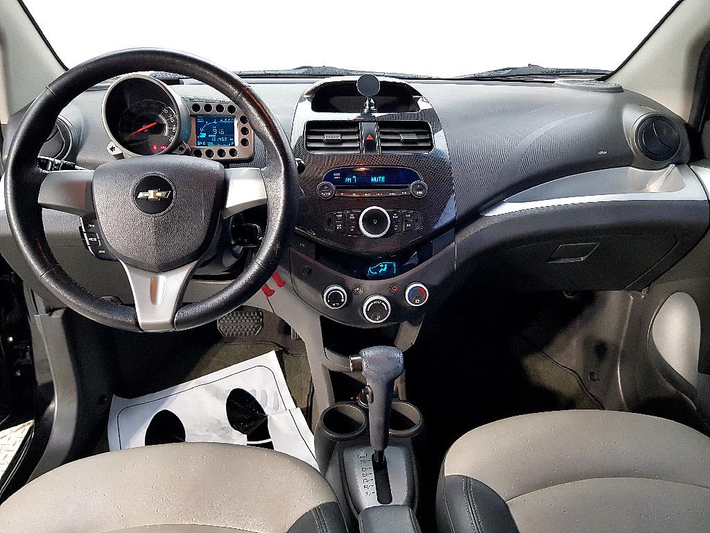 Chevrolet Spark - Vista 5