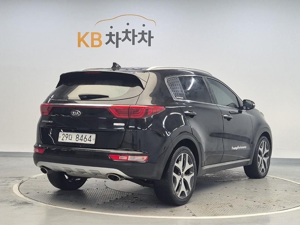 KIA Sportage - Vista 3