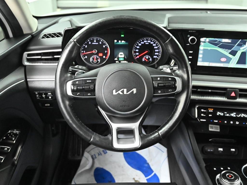 KIA K5 - Vista 9