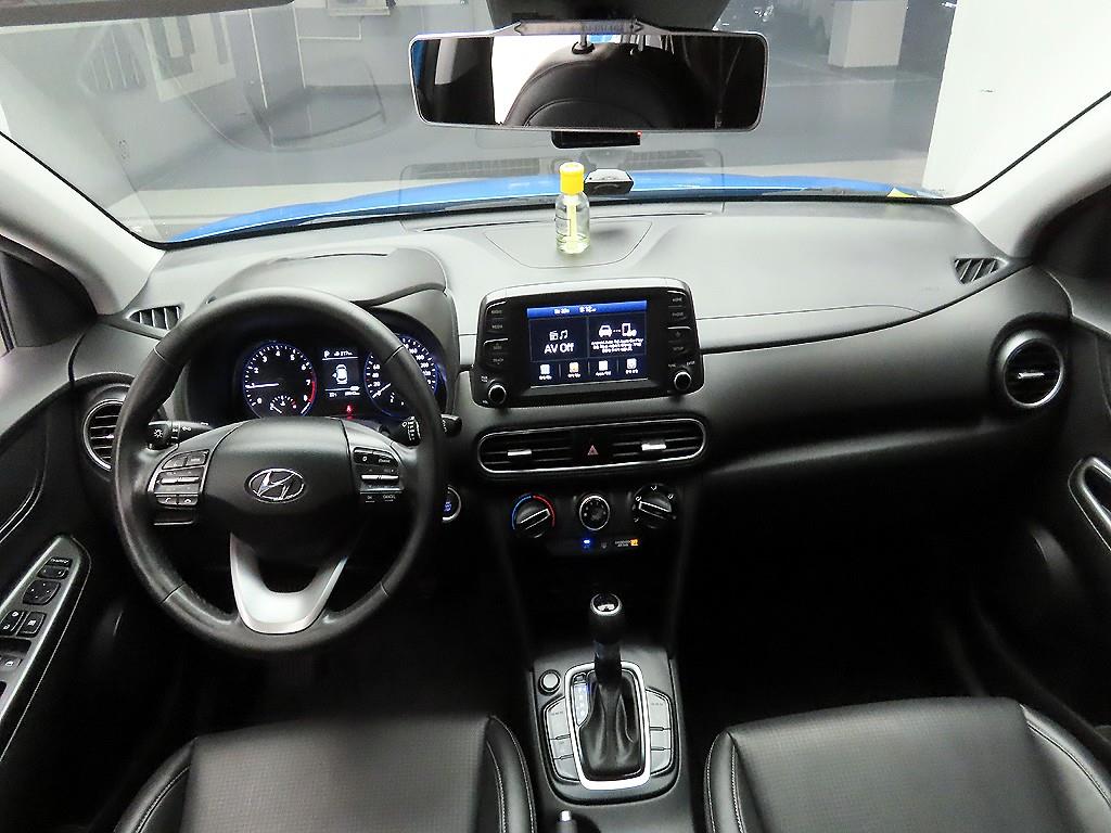 HYUNDAI Kona - Vista 8