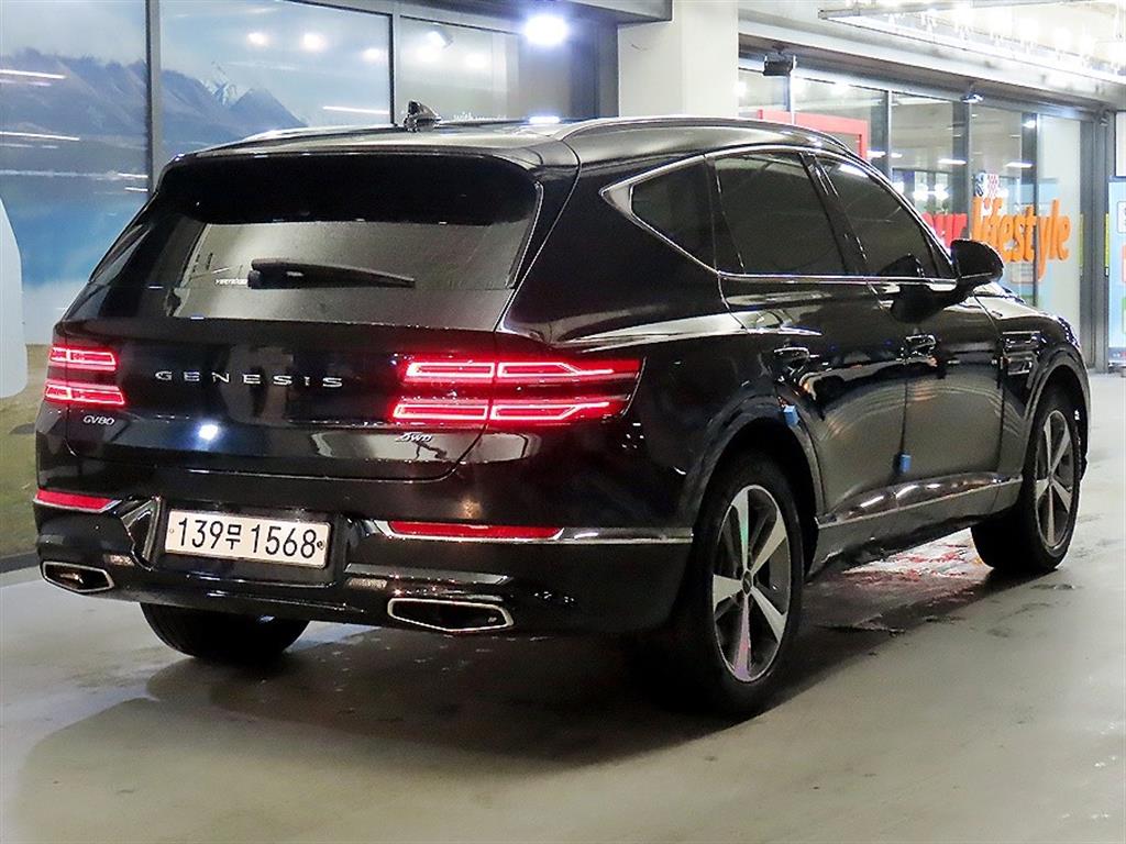 Genesis GV80 - Vista 4