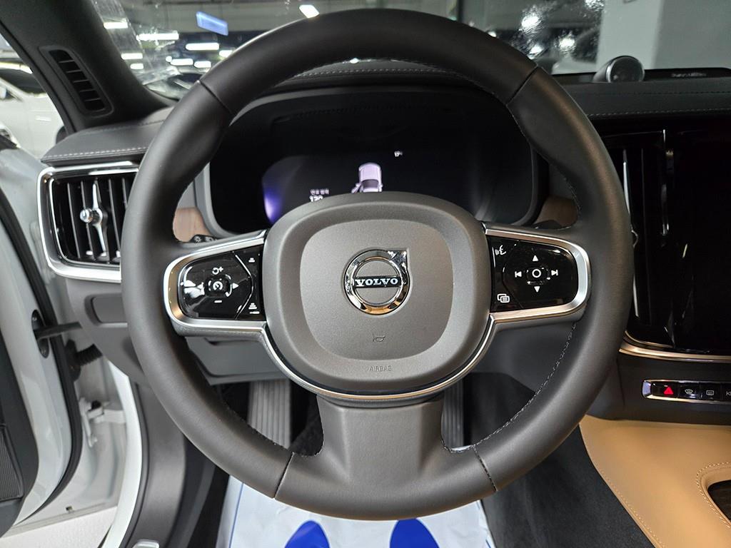 Volvo S90 - Vista 7