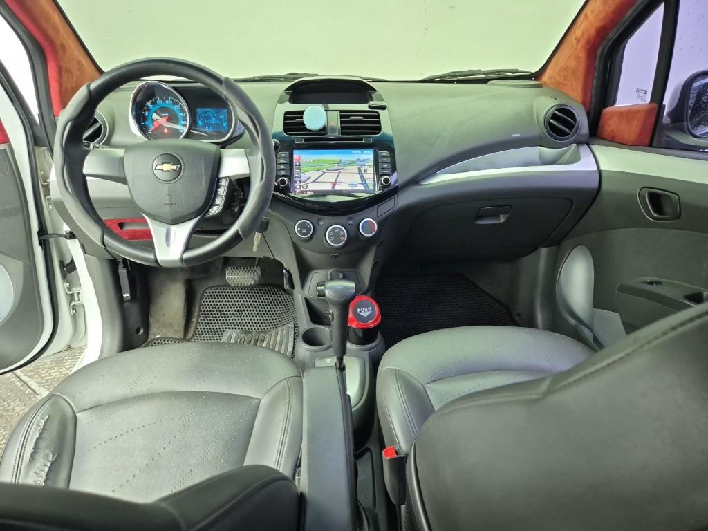 Chevrolet Spark - Vista 5
