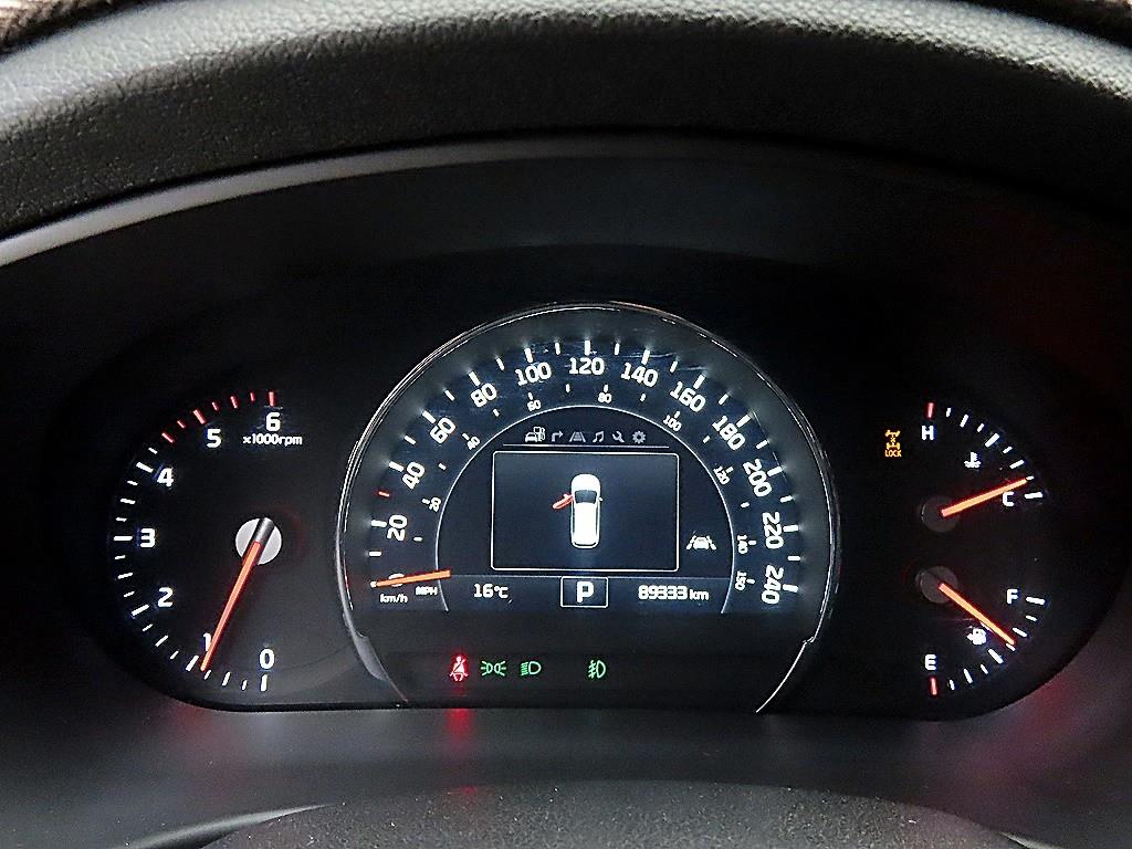 KIA Sorento - Vista 8