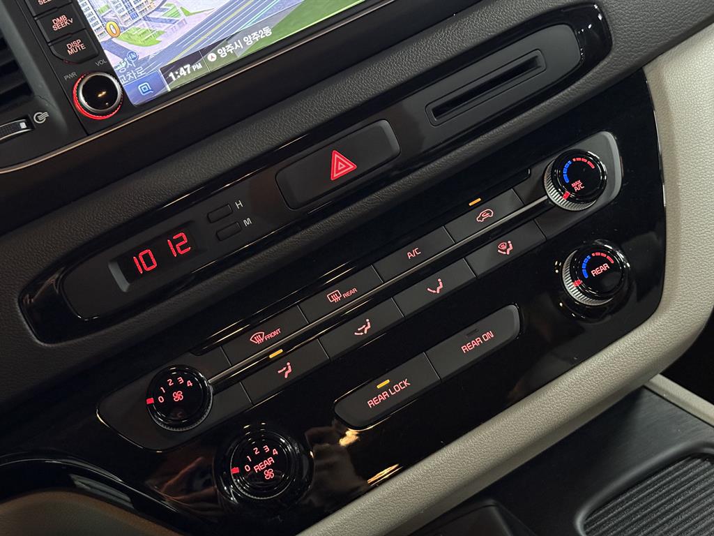 KIA Carnival 2015 Plateado - Importación desde Corea - HF Imports Iquique - Foto 15