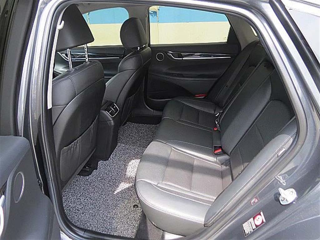 HYUNDAI Grandeur 2019 Gris - Importación desde Corea - HF Imports Iquique - Foto 7