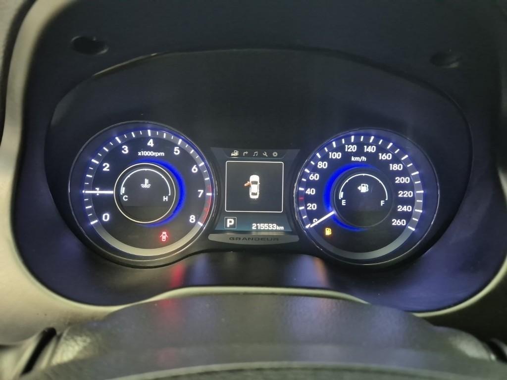 HYUNDAI Grandeur 2015 Negro - Importación desde Corea - HF Imports Iquique - Foto 18