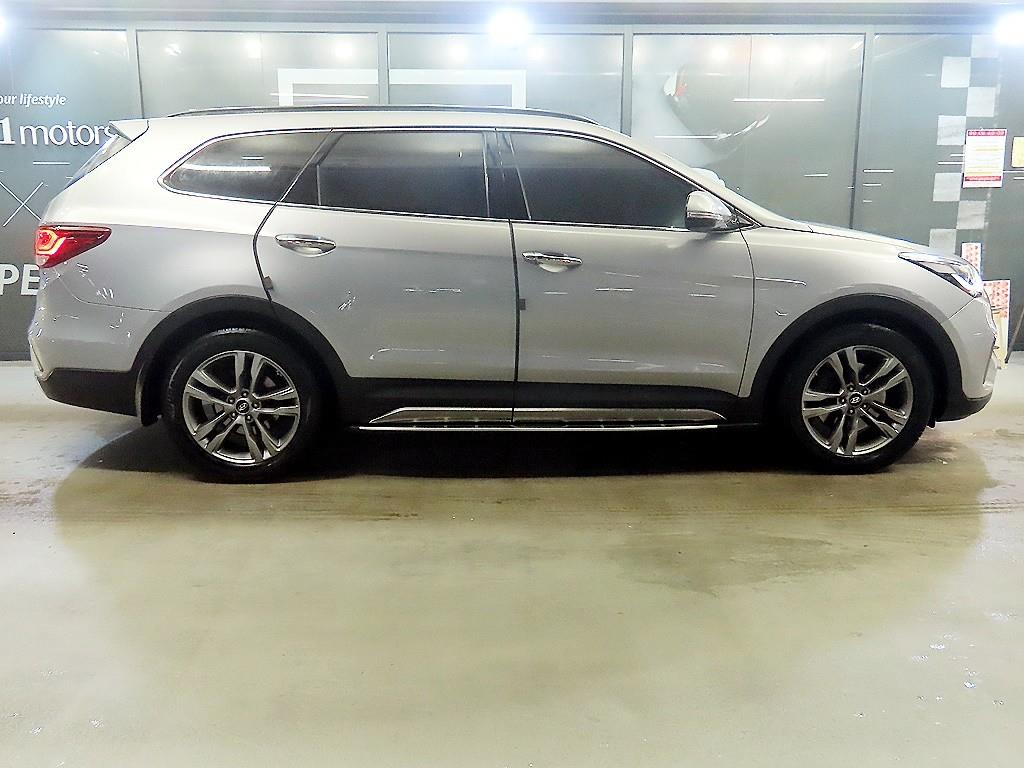 HYUNDAI Maxcruz - Vista 3