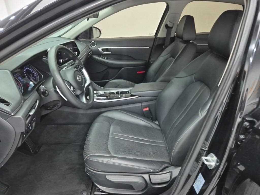 HYUNDAI Sonata - Vista 11
