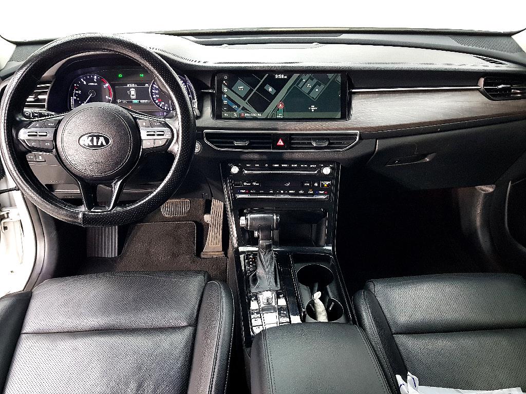 KIA K7 - Vista 5