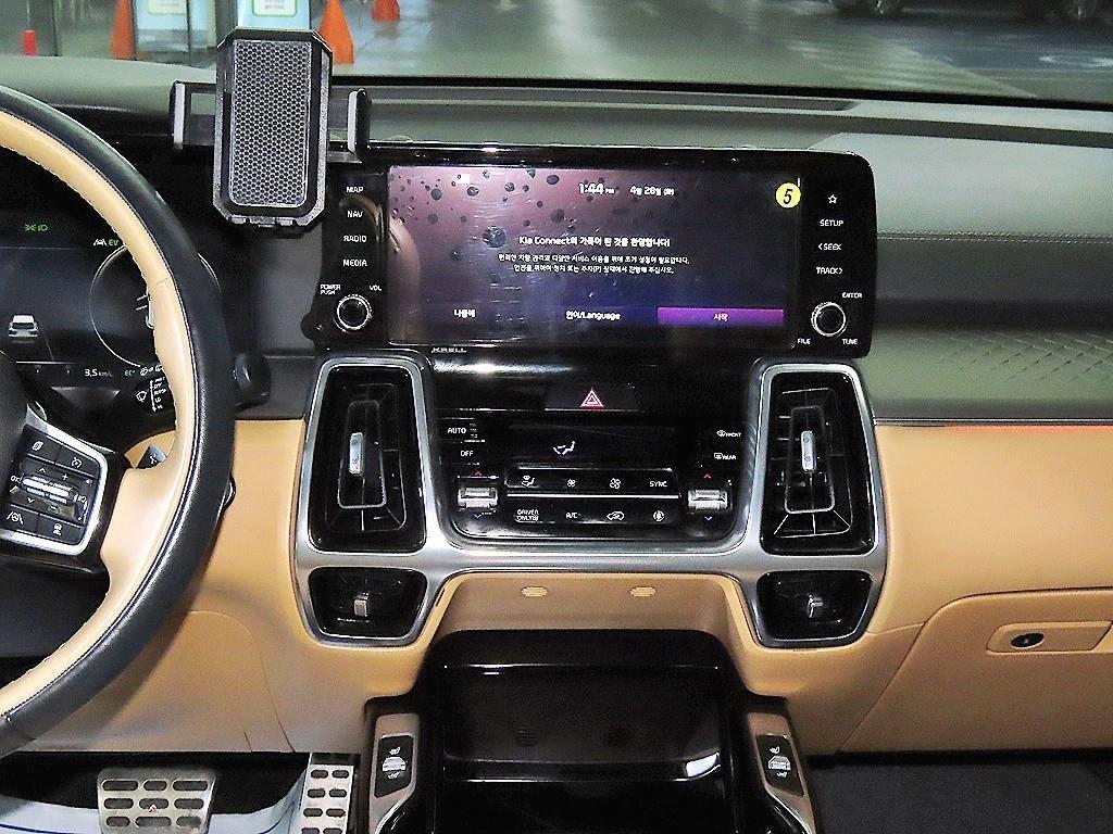 KIA Sorento - Vista 11