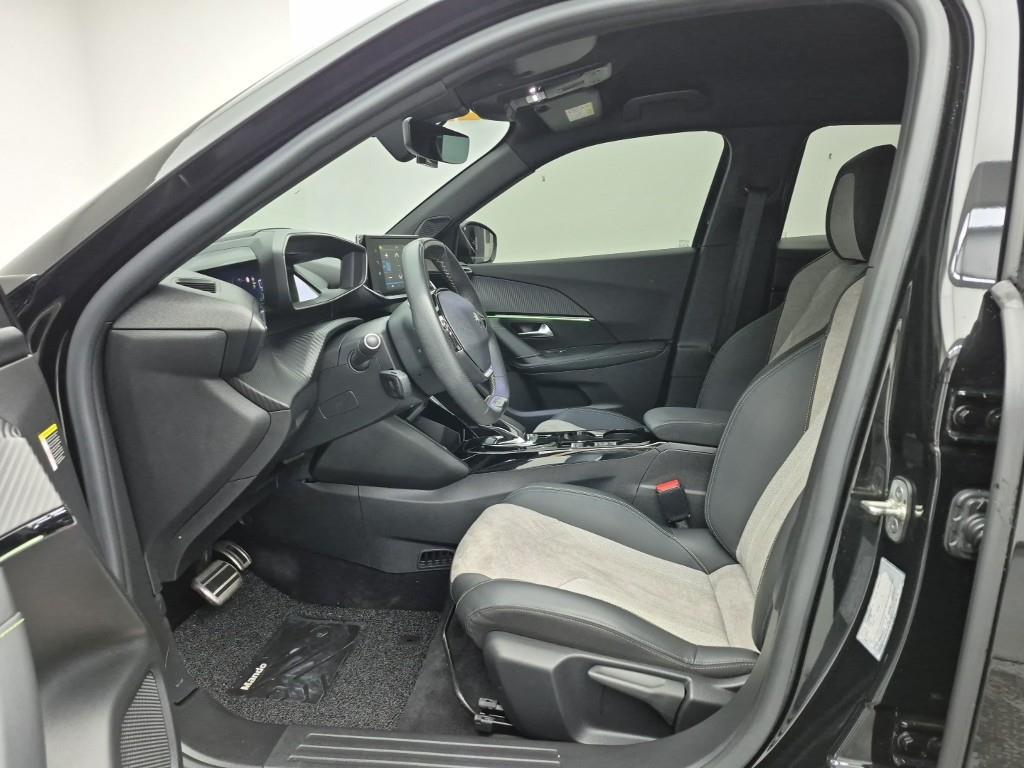 Peugeot 2008 - Vista 11