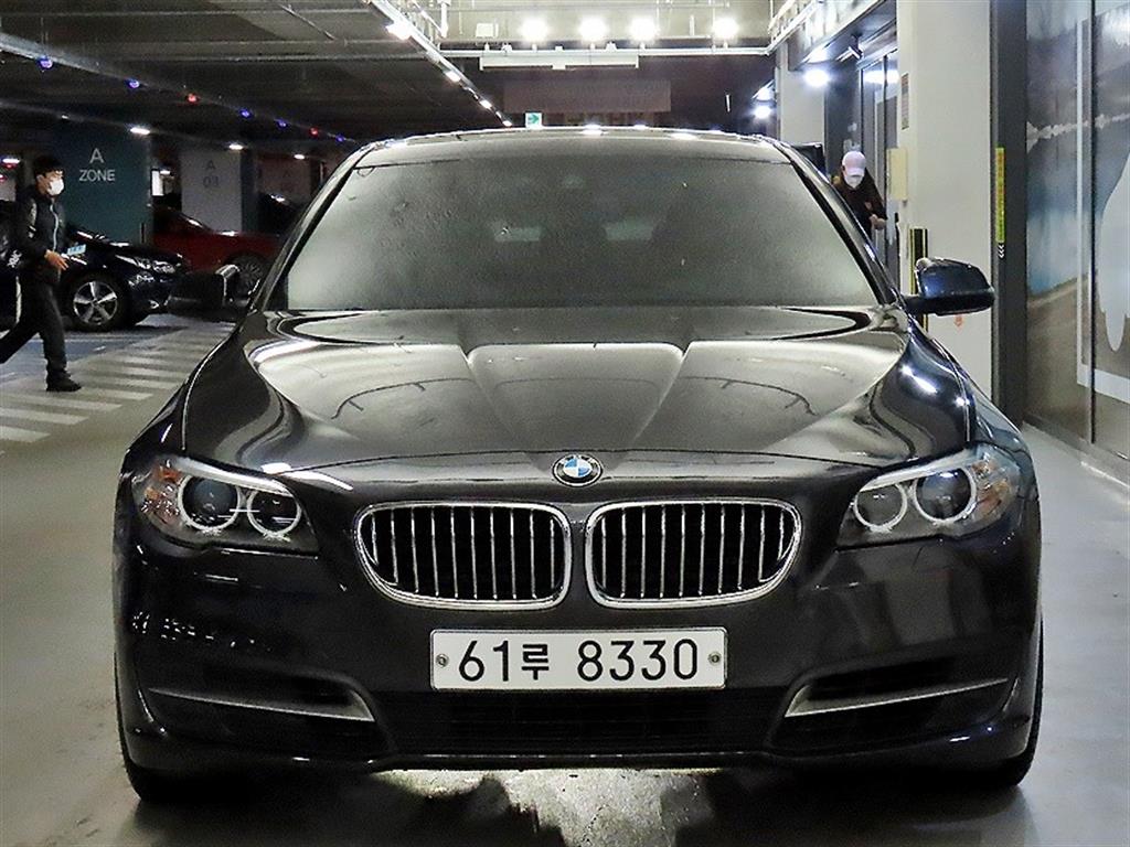 BMW 5 Series - Vista 2