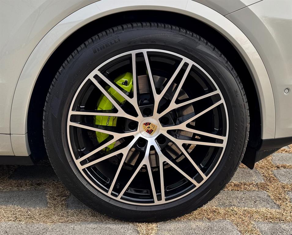 Porsche Cayenne - Vista 5