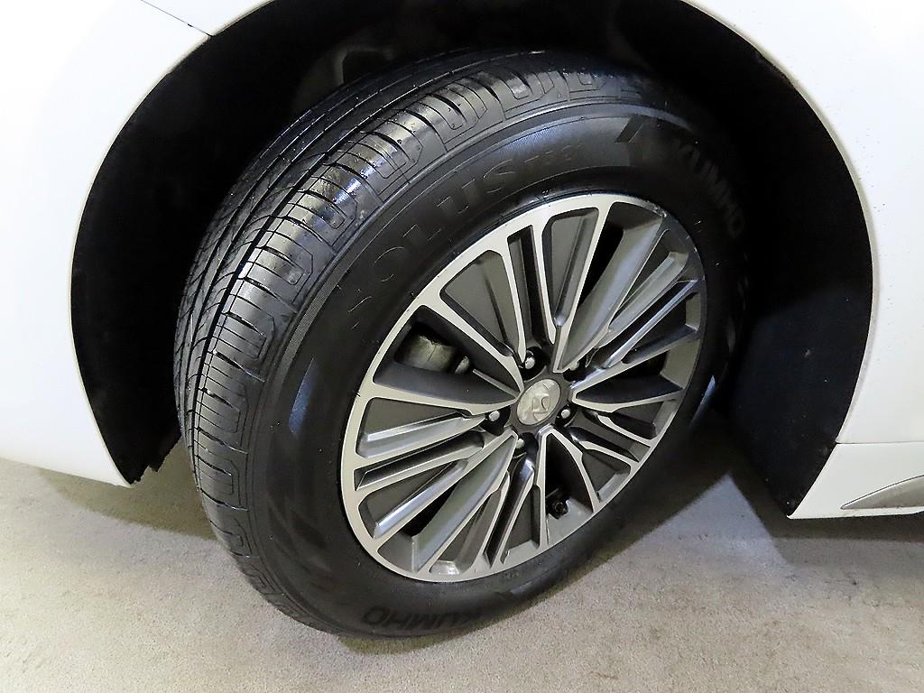 HYUNDAI Grandeur 2019 Blanco - Importación desde Corea - HF Imports Iquique - Foto 20