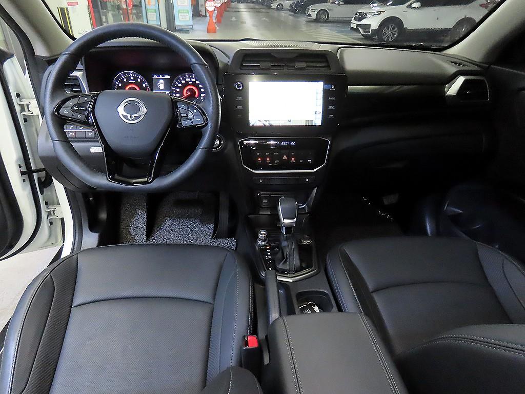 Ssangyong Tivoli - Vista 10