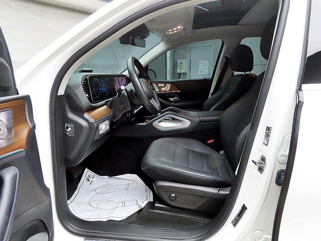 Mercedes Benz GLE Class - Vista 5
