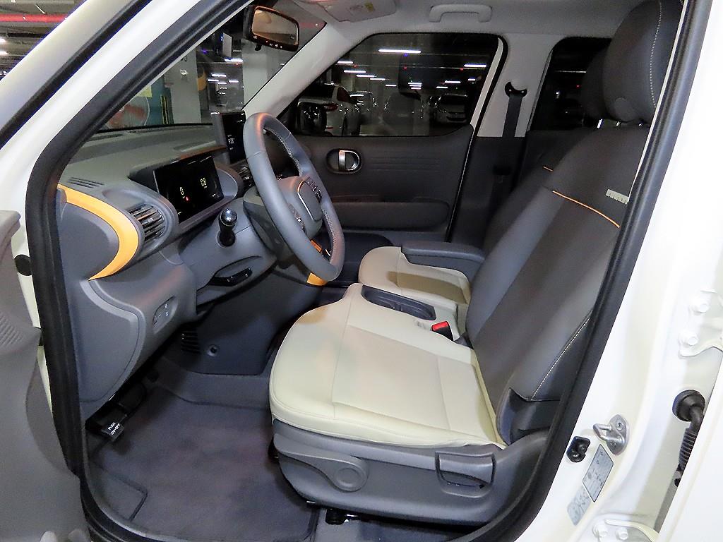 HYUNDAI Casper - Vista 6
