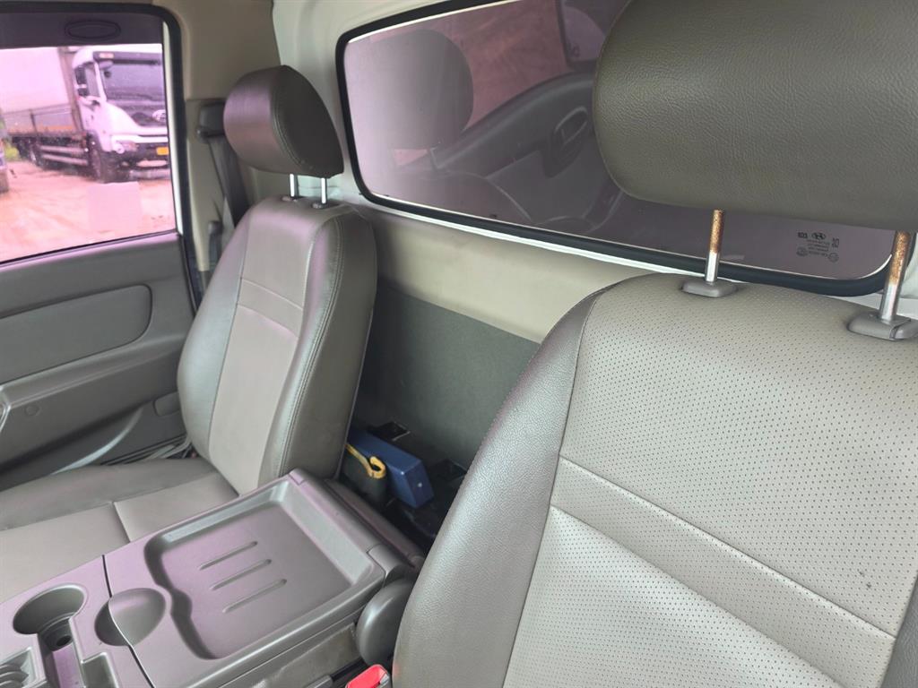 Small Truck Cargo (small) 2014 Blanco - Importación desde Corea - HF Imports Iquique - Foto 15