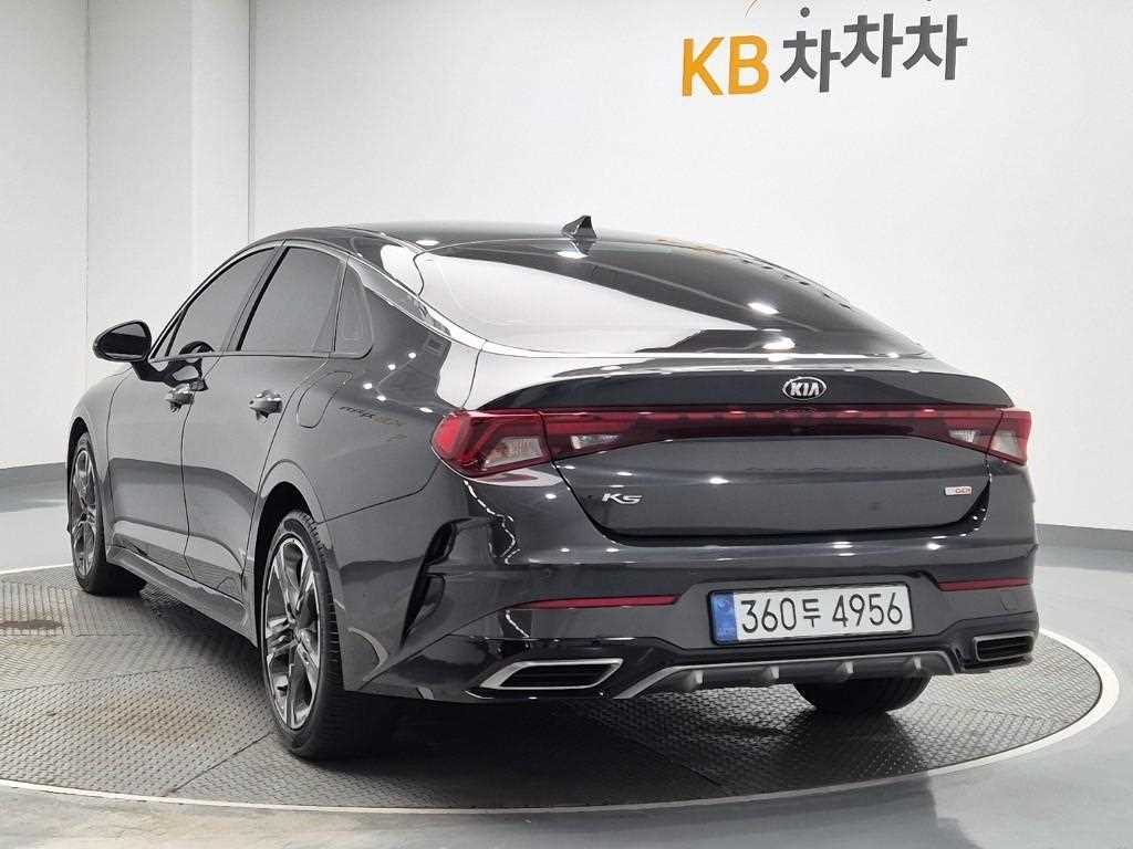 KIA K5 - Vista 2