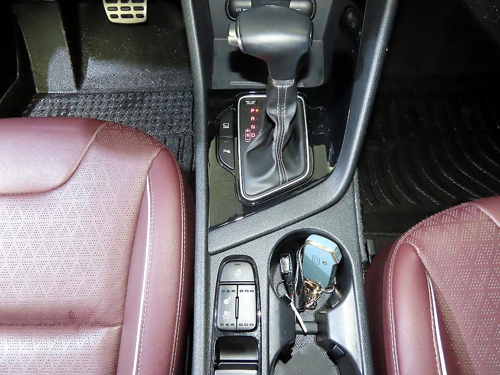 KIA Niro - Vista 12