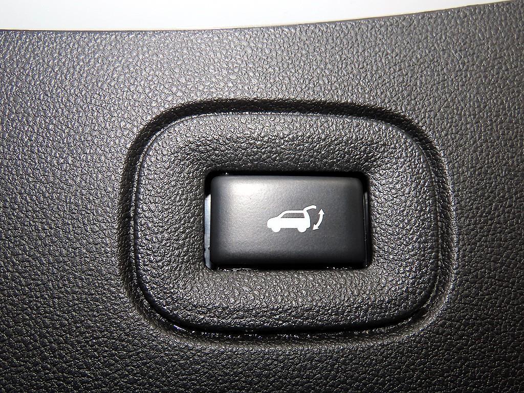 SAMSUNG QM6 2020 Blanco - Importación desde Corea - HF Imports Iquique - Foto 16