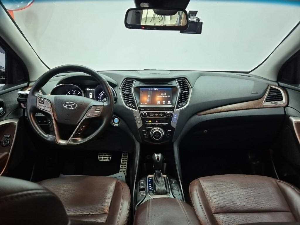 HYUNDAI Santa Fe - Vista 7