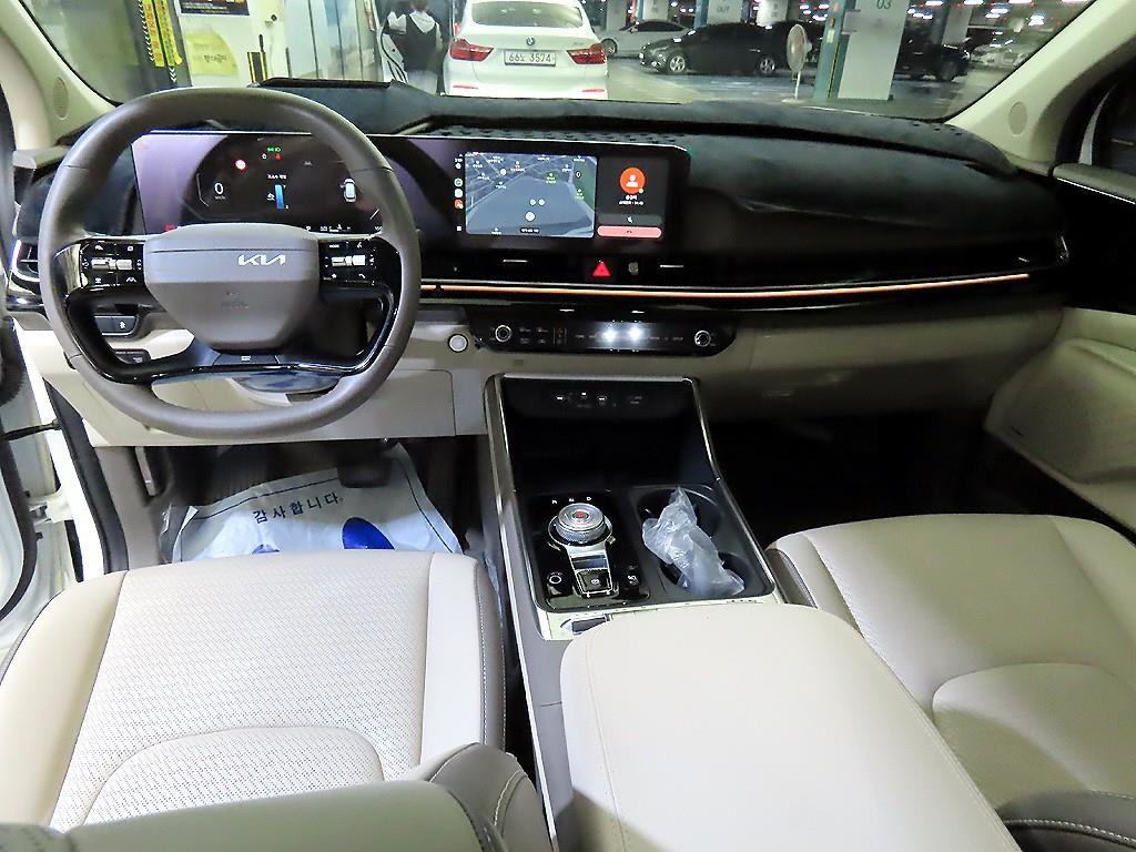 KIA Carnival - Vista 10