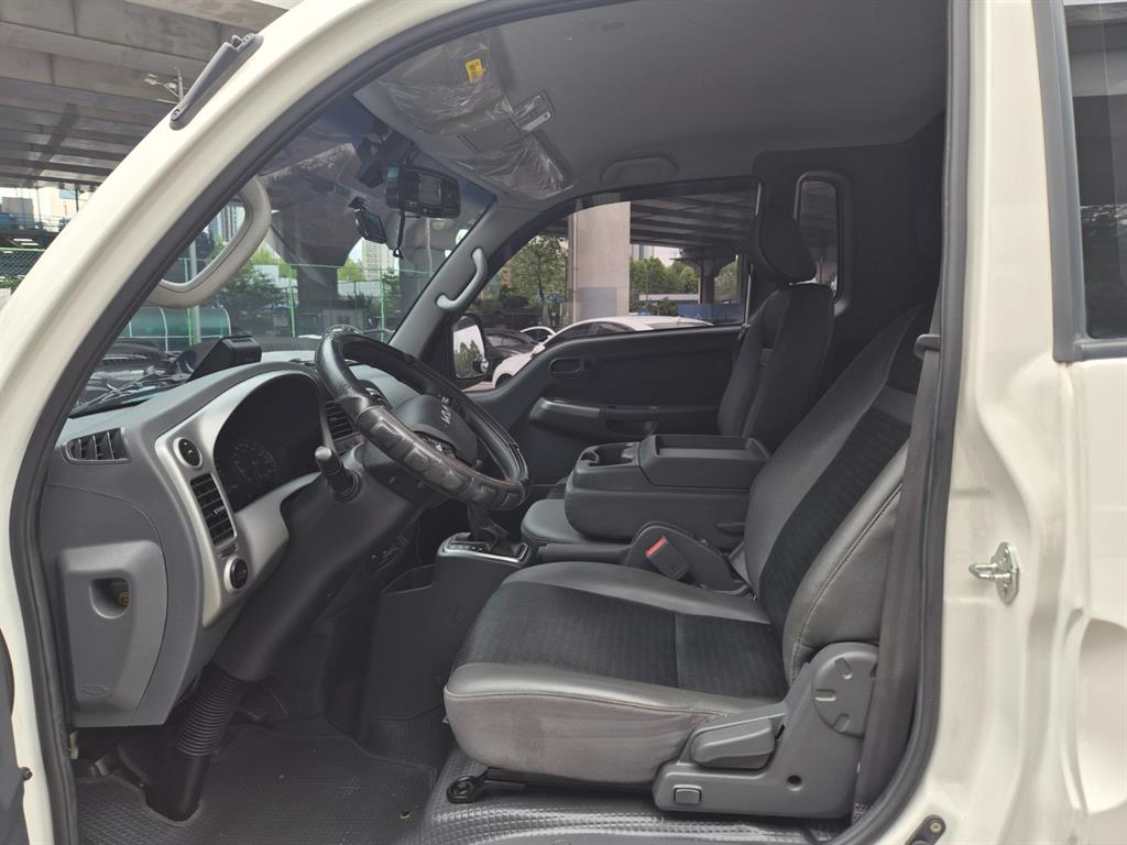 Small Truck Normal Box(High Deck) - Vista 8