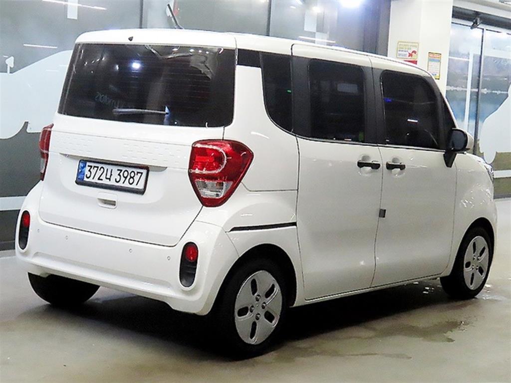 KIA Ray - Vista 4