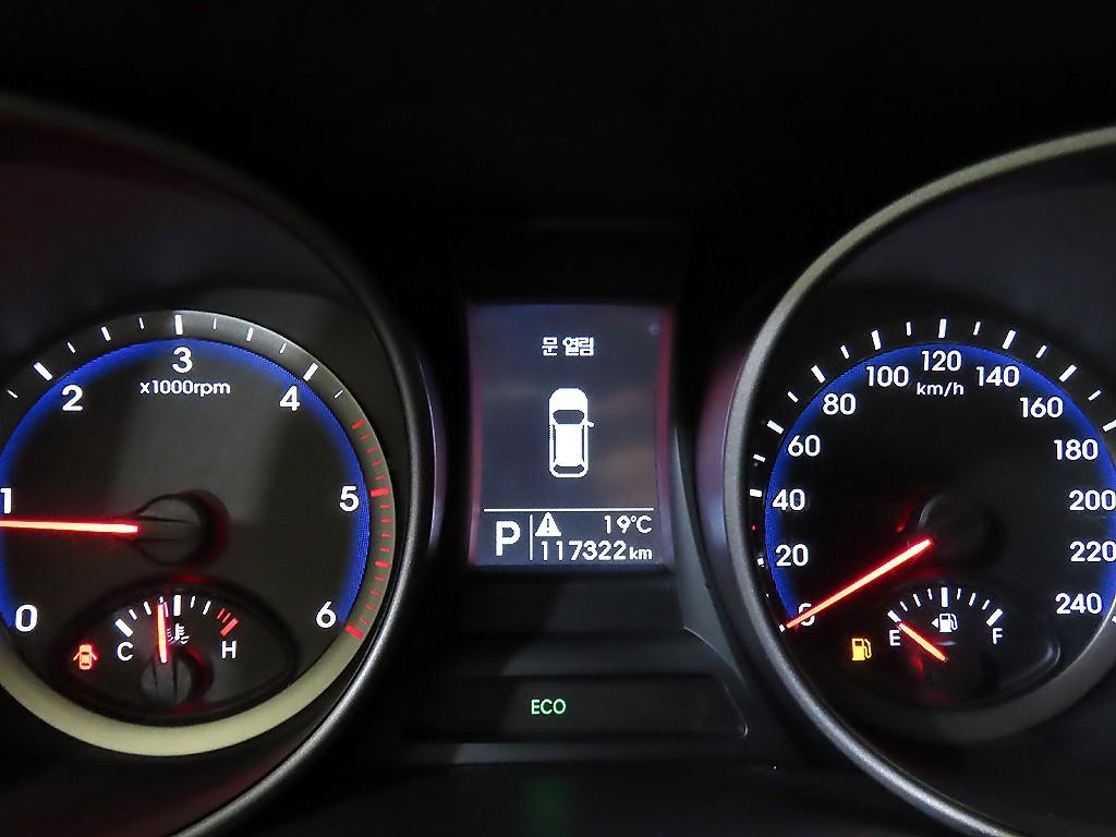 HYUNDAI Santa Fe - Vista 9