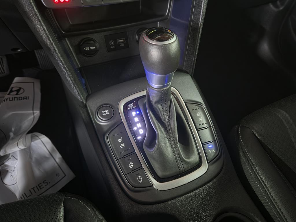 HYUNDAI Kona - Vista 10