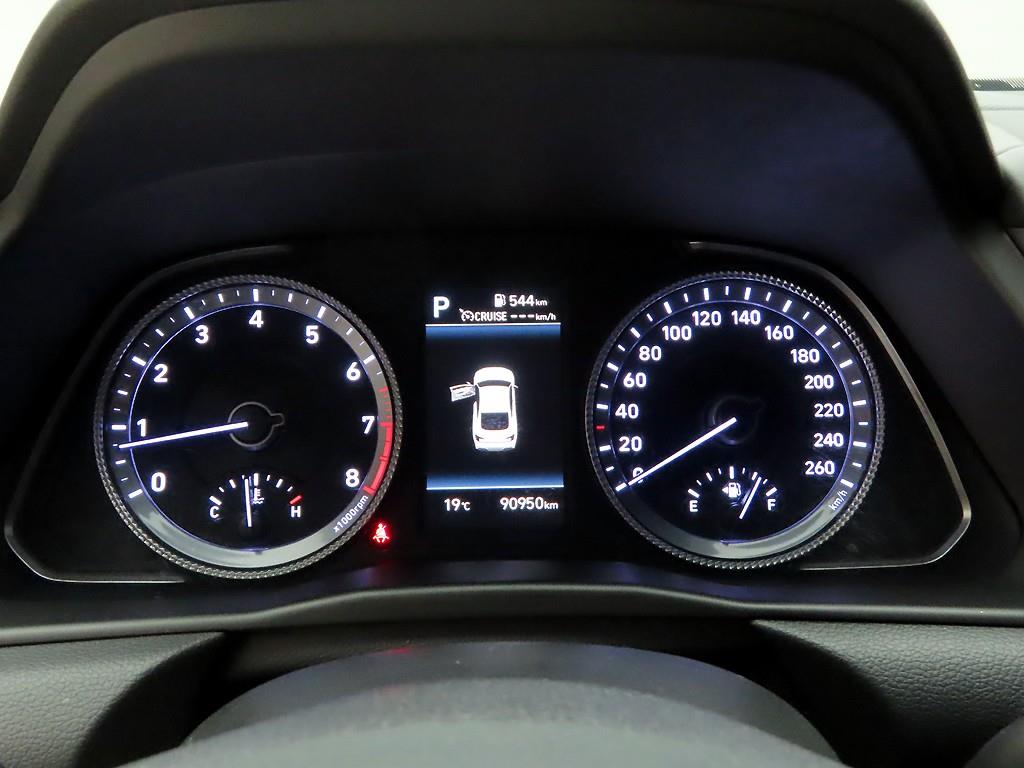 HYUNDAI Sonata - Vista 5