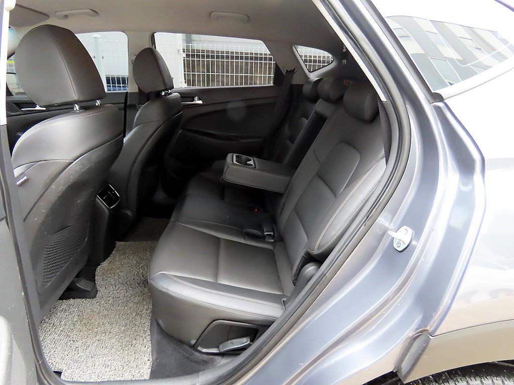 HYUNDAI Tucson - Vista 6