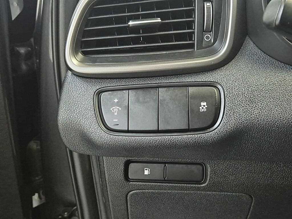 KIA Sorento 2016 Gris - Importación desde Corea - HF Imports Iquique - Foto 17