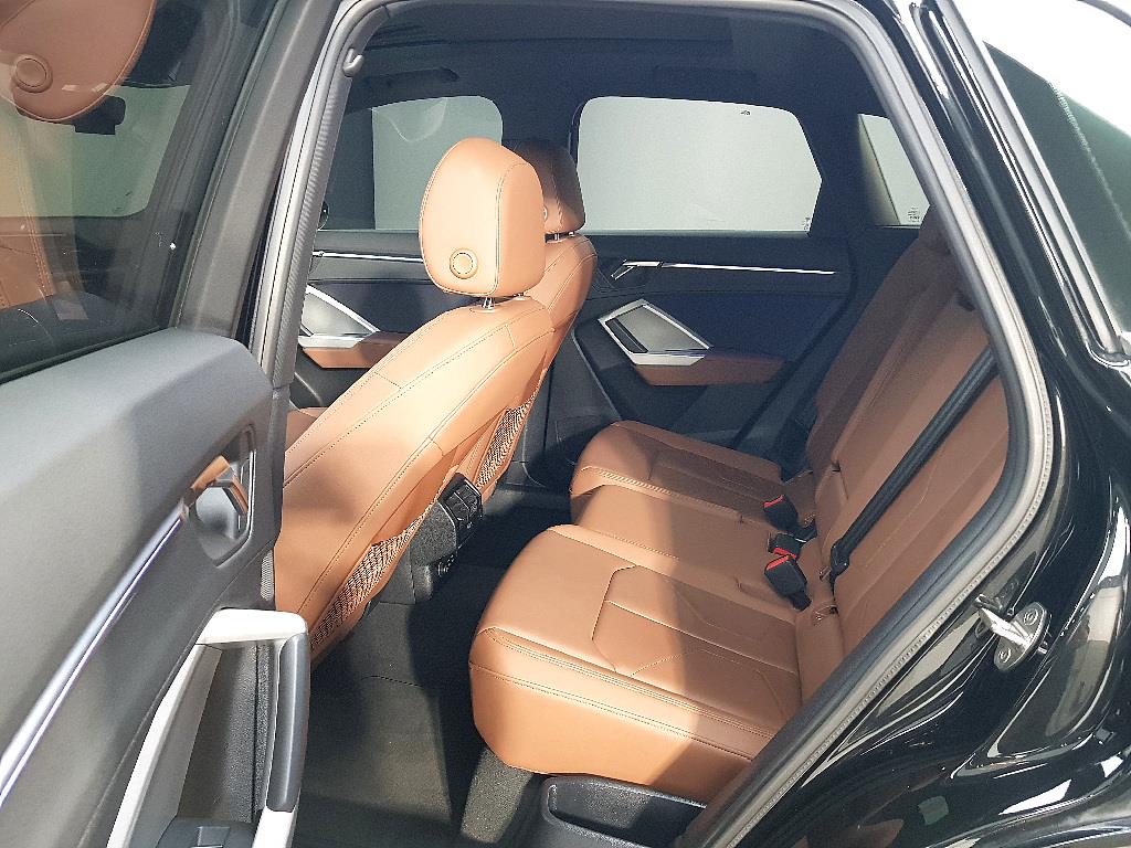 Audi Q3 - Vista 9