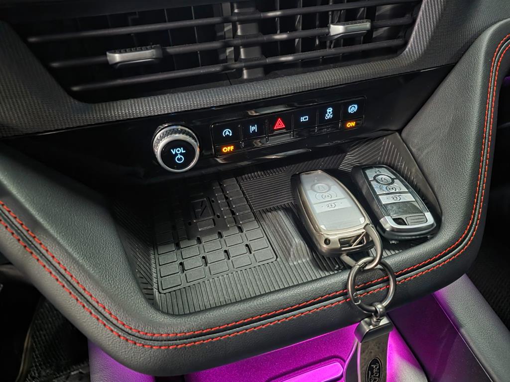 Ford Explorer - Vista 12