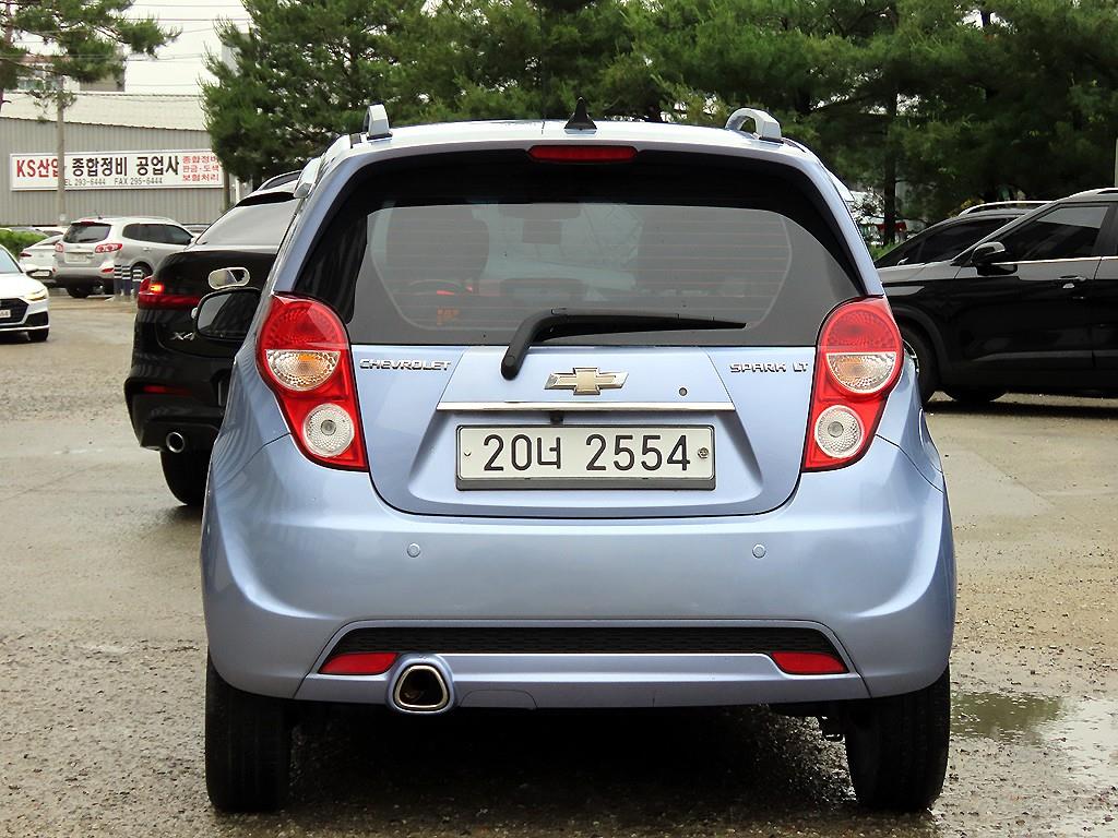 Chevrolet Spark - Vista 4