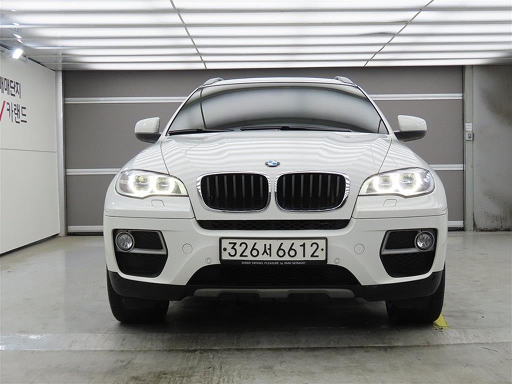 BMW X6 - Vista 2