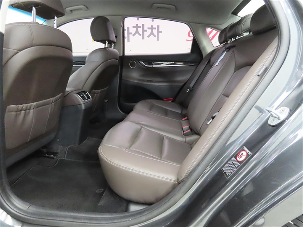 HYUNDAI Grandeur - Vista 6